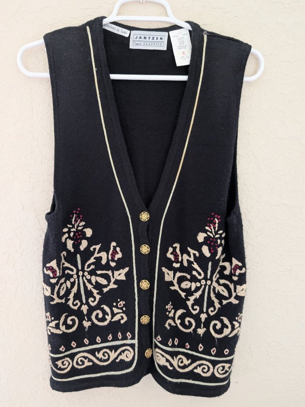 Vintage Jantzen Classics Embroidered by Hand Rayon Sweater Vest Sz S